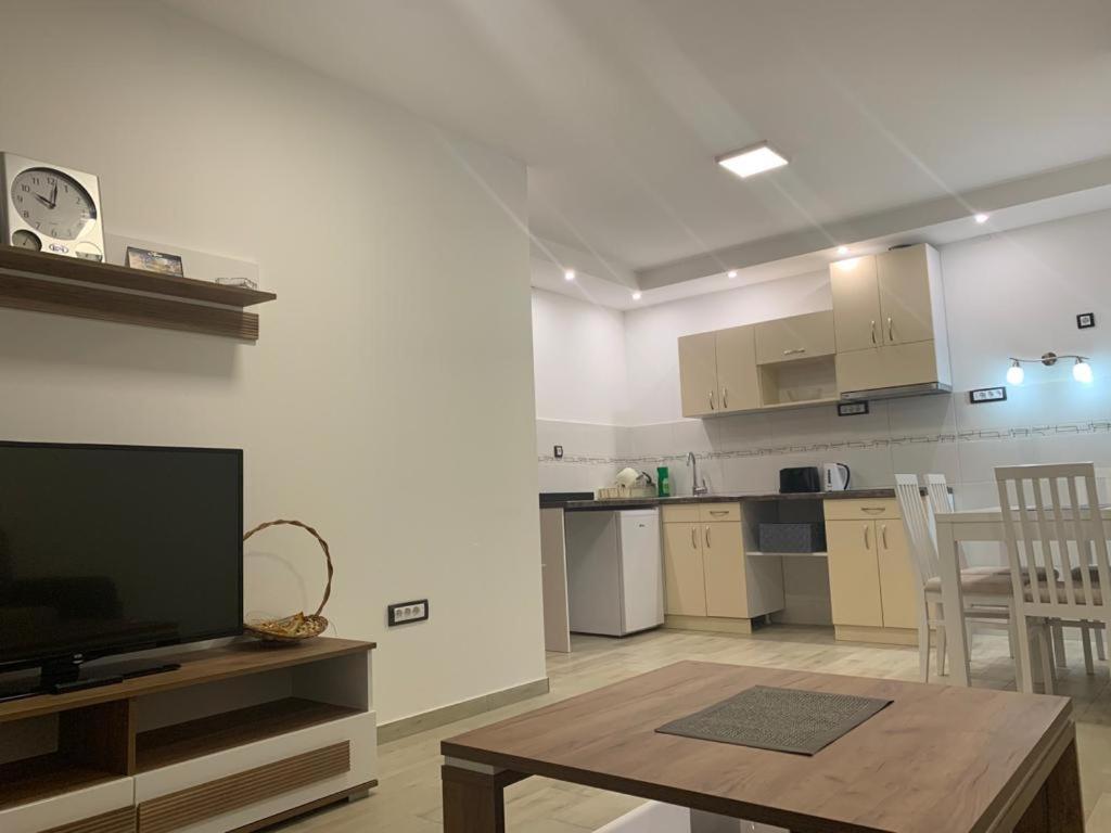 Mm Apartmani Belgrád Kültér fotó