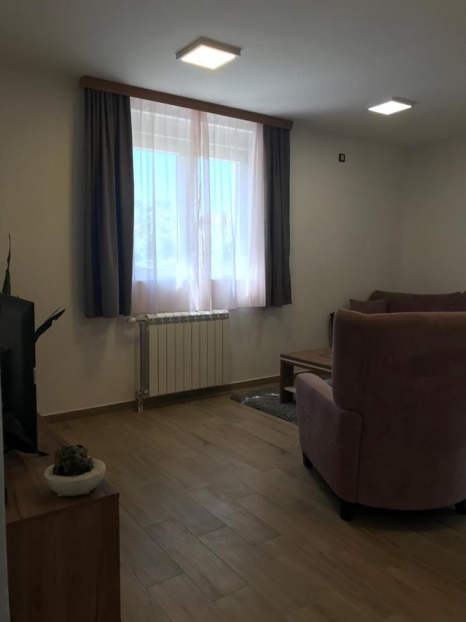 Mm Apartmani Belgrád Kültér fotó